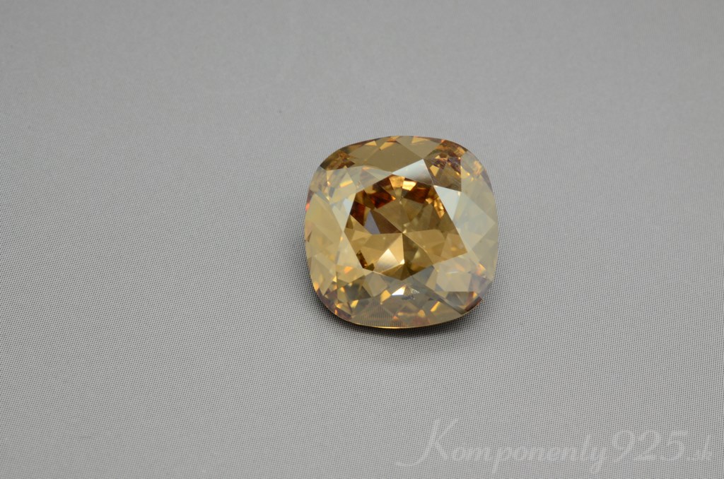 Obrázok pre 4470 Cushion Cut 12mm CRYSTAL Golden shadow